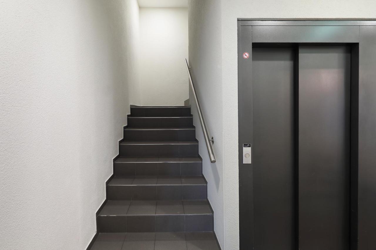Numa Zurich Turi Aparthotel Bagian luar foto
