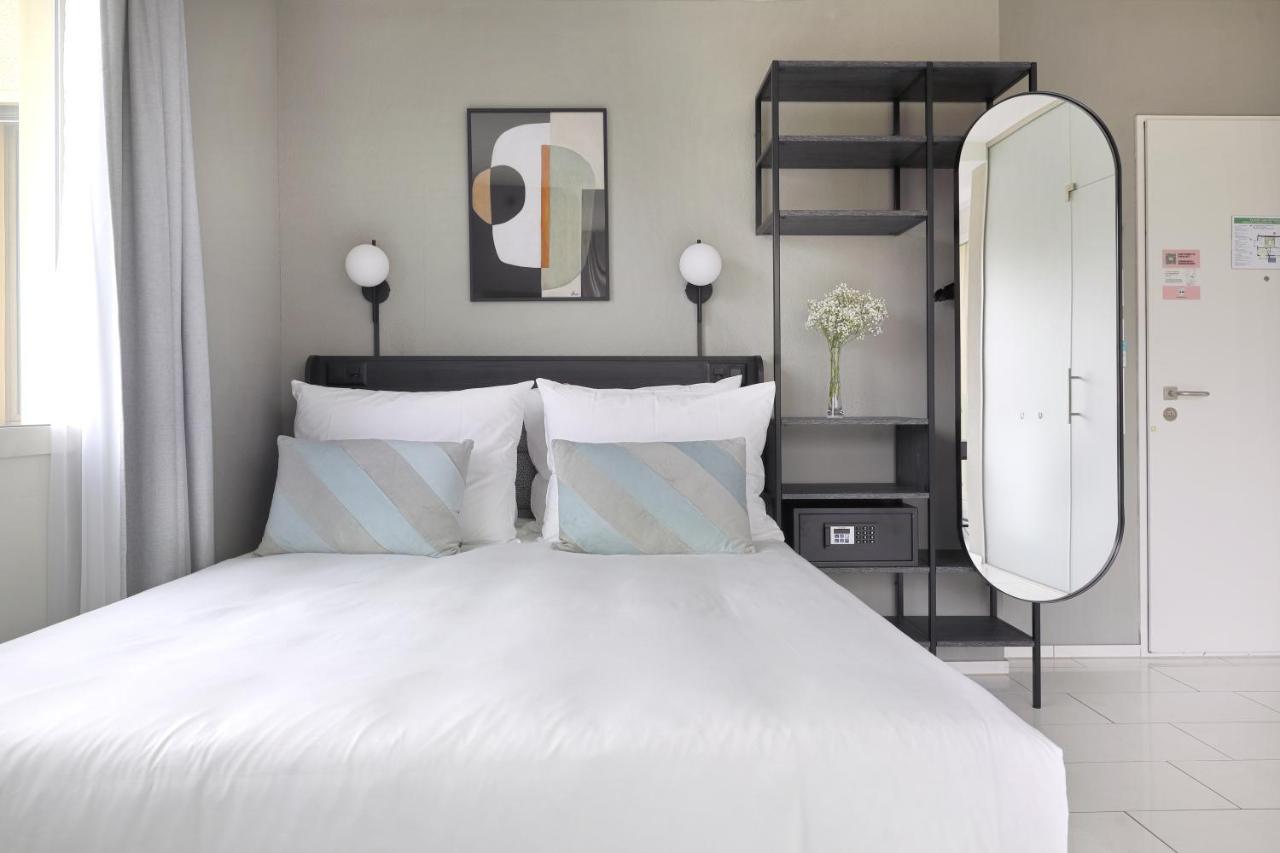 Numa Zurich Turi Aparthotel Bagian luar foto