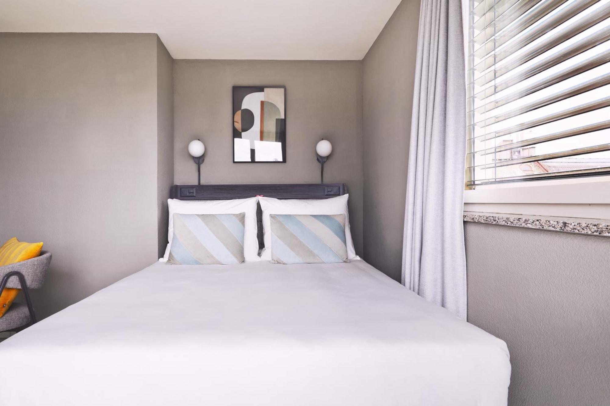 Numa Zurich Turi Aparthotel Bagian luar foto